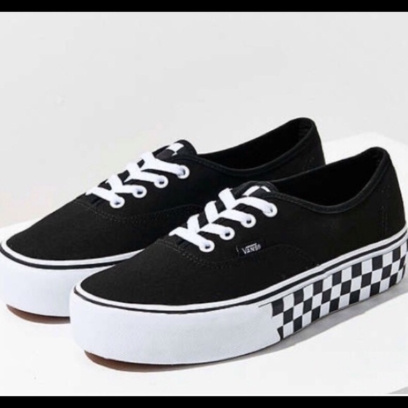 vans checkered platform
